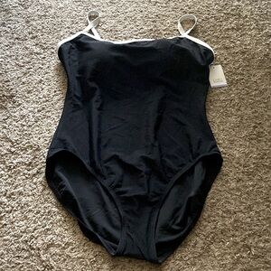 Women’s Croft & Barrow One Piece Bathing Suit